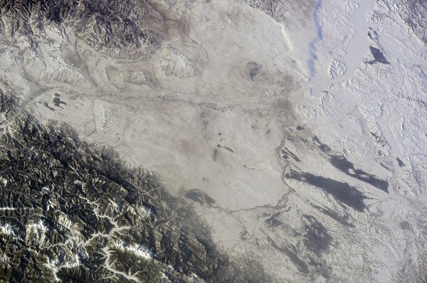 Российский космонавт показал последствия засухи на Енисее