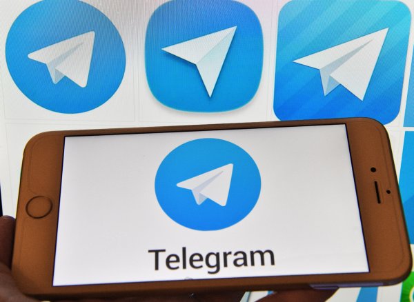 Защитники Telegram из 13 стран просят Google, Apple, Microsoft о помощи