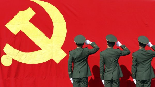 Власти Китая заблокировали сайт за яростный комикс о герое коммунизма