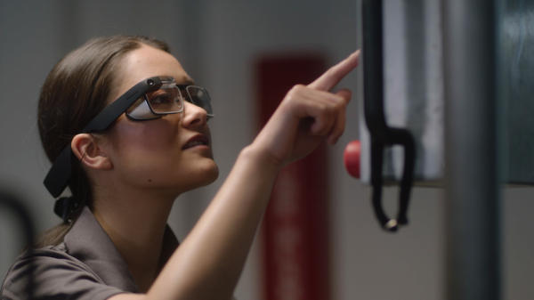 Google представила «умные» очки Glass Enterprise Edition 2: теперь на Android и дешевле