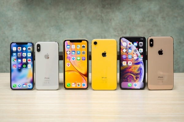 Аналитик: Apple в 2020 году выпустит три iPhone с OLED-дисплеями, два из которых получат 5G