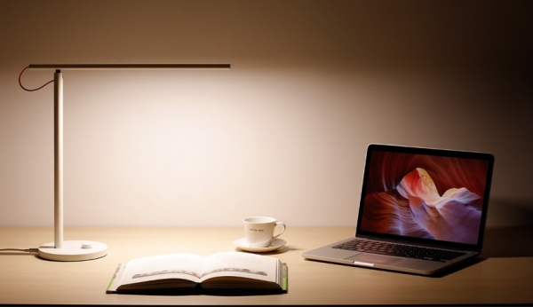 Xiaomi Mi LED Desk Lamp 1S: новая «умная» лампа производителя с ценником в $26