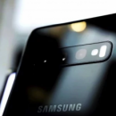 Новый смартфон Samsung получит необычный дизайн