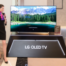 LG показала новые 4K-телевизоры с ИИ-технологиями и проекторы для российского рынка