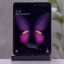 Первая разборка Galaxy Fold: дисплей гибкий и мягкий, как резина