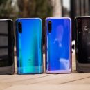 Флагманский Xiaomi Mi9 и бюджетный Redmi 7 покоряют российский рынок