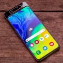 Samsung представил смартфон с выдвижной вращающейся камерой