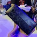 Nubia выпустила необычный смартфон с кулером для охлаждения процессора