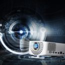 LG представила в России светодиодные проекторы с функцией Smart TV