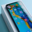 Honor 20 Pro в стиле Honor View 20 на живых фото
