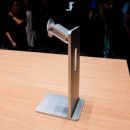Apple удивила публику подставкой для монитора за $1000